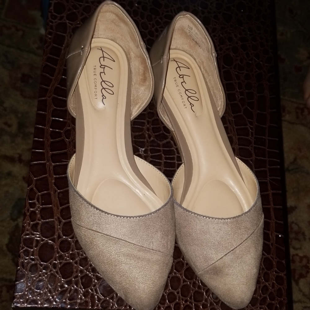 Abella Tan Flats